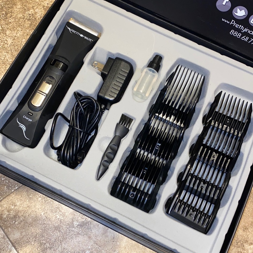 Cordless hair clipper